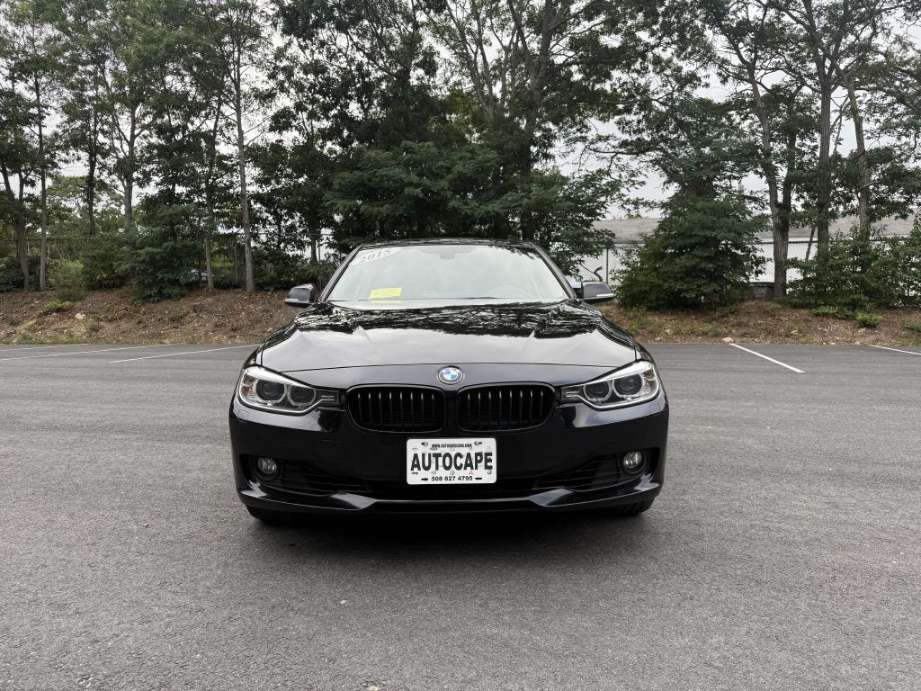 2015 BMW 3 Series Image 2