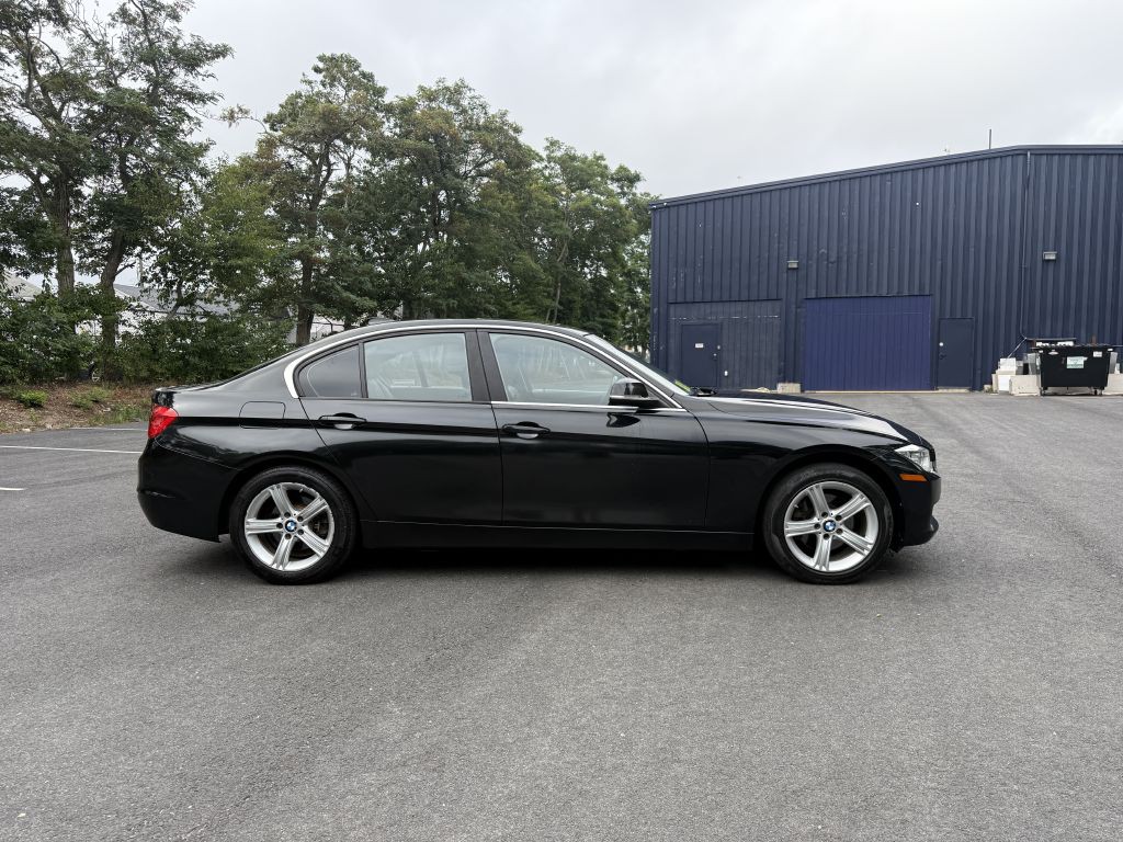 2015 BMW 3 Series Image 4