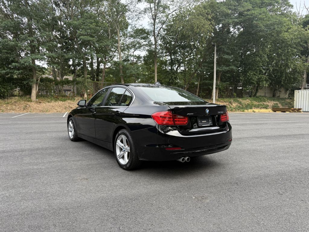 2015 BMW 3 Series Image 7