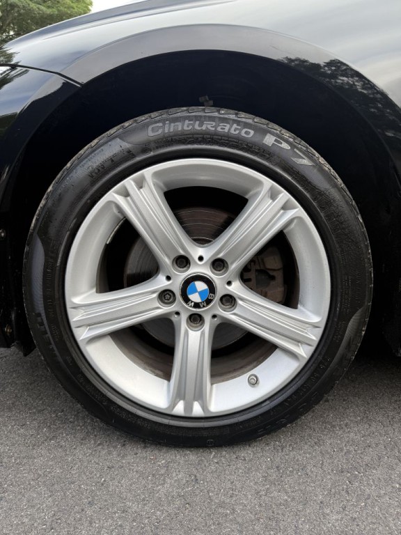 2015 BMW 3 Series Image 14