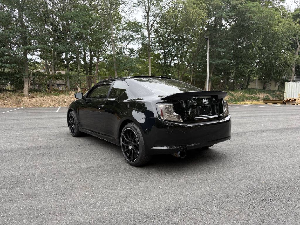 2013 Scion tC Image 9