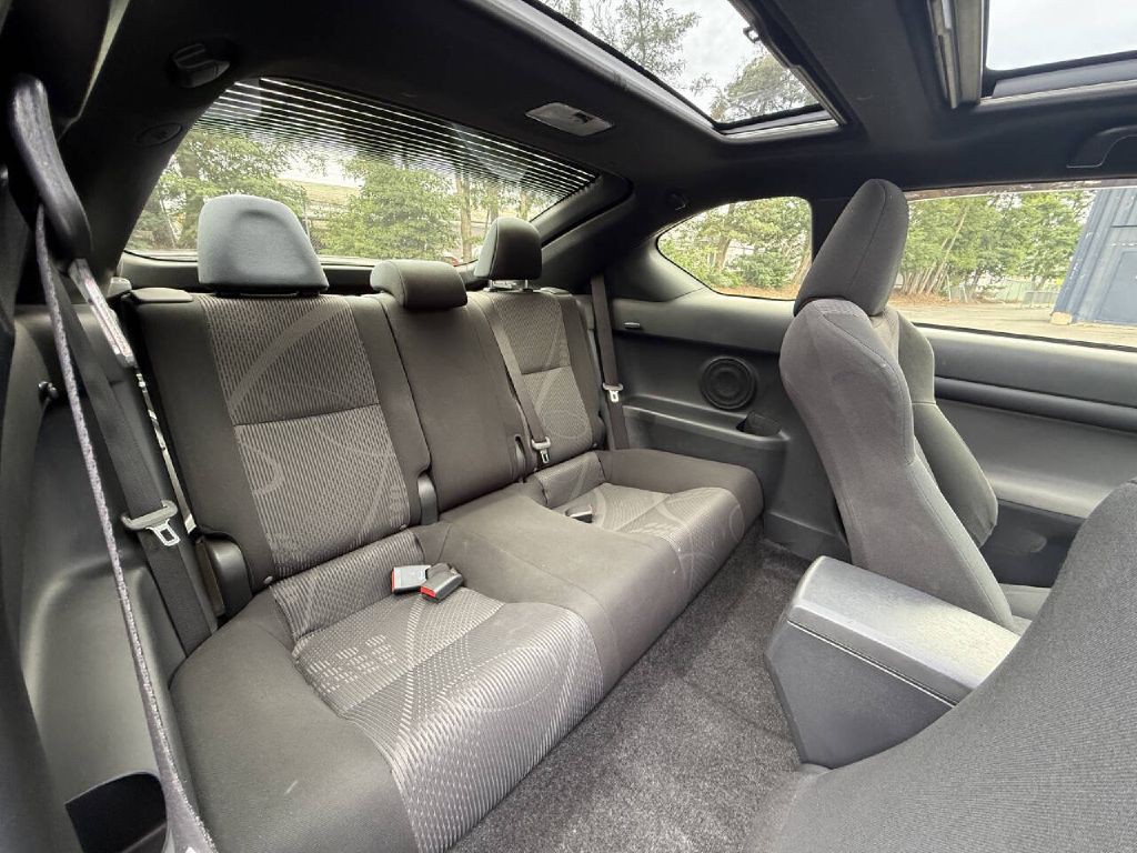 2013 Scion tC Image 13
