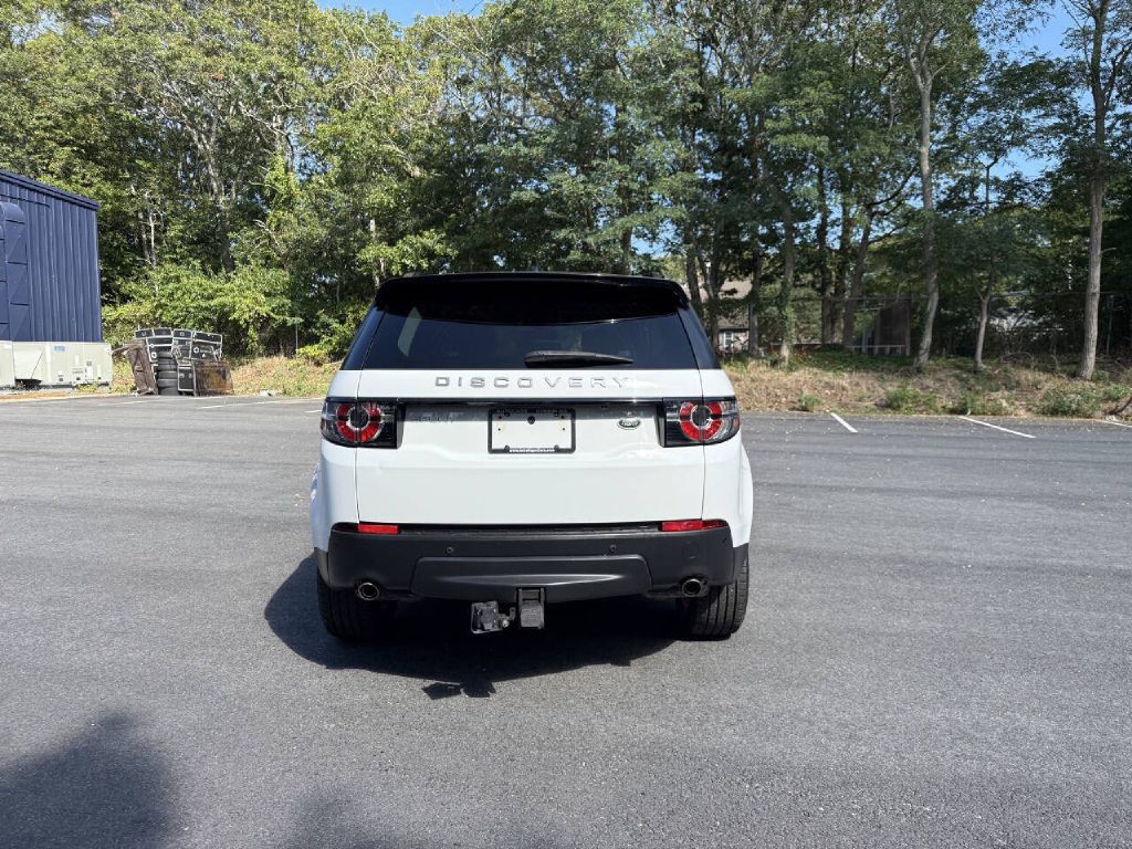 2017 Land Rover Discovery Sport Image 7