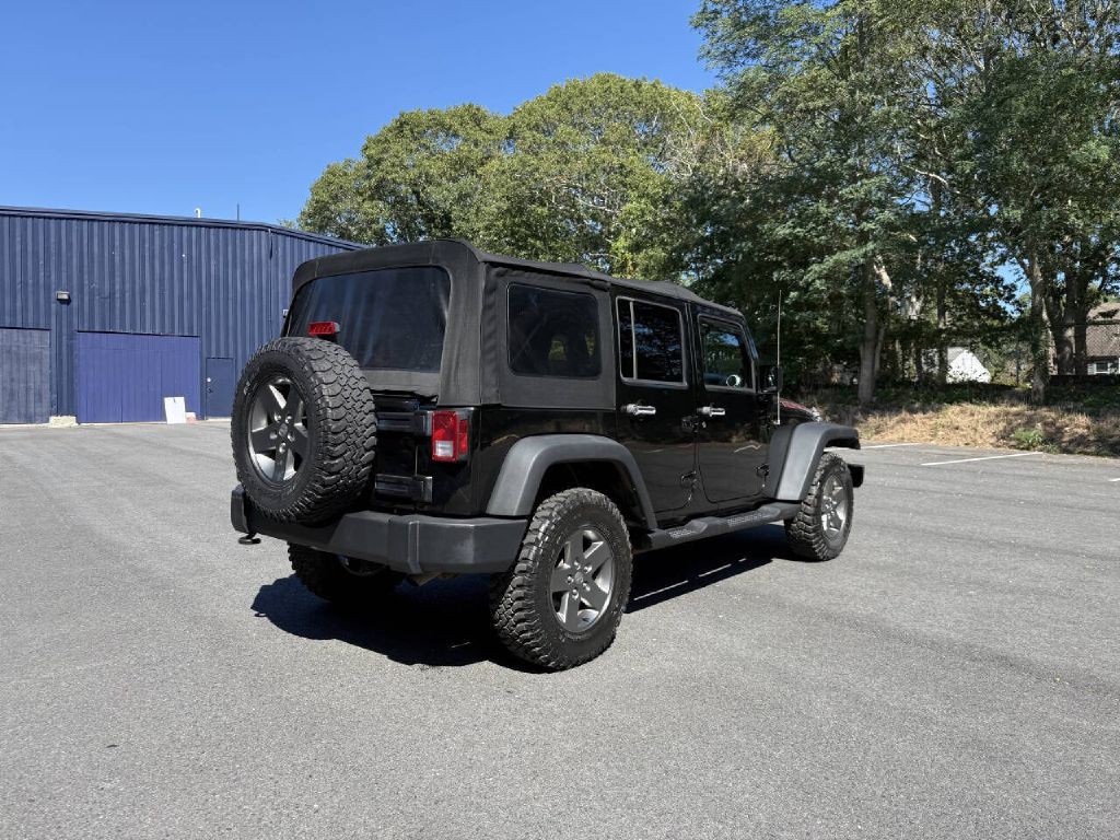 2011 Jeep Wrangler Unlimited Image 4