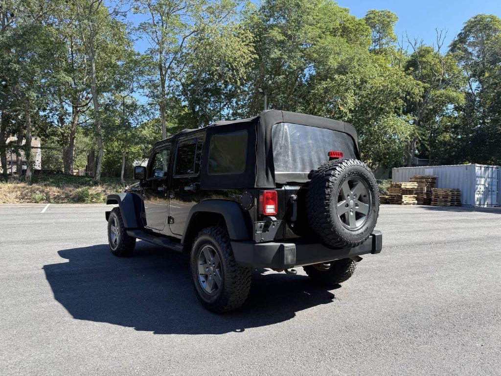 2011 Jeep Wrangler Unlimited Image 6
