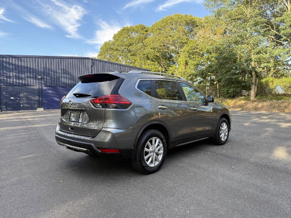 2017 Nissan Rogue Image 6
