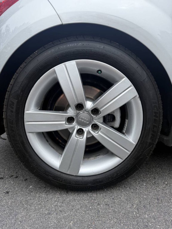 2009 Audi TT Image 16