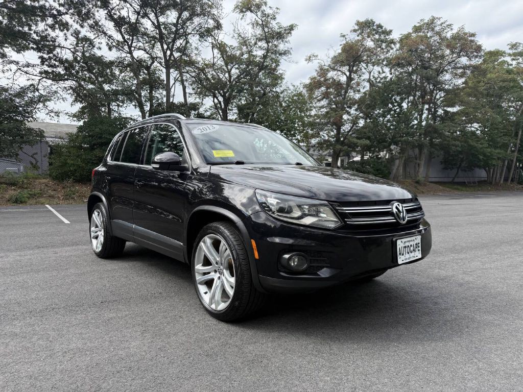 2013 Volkswagen Tiguan Image 2