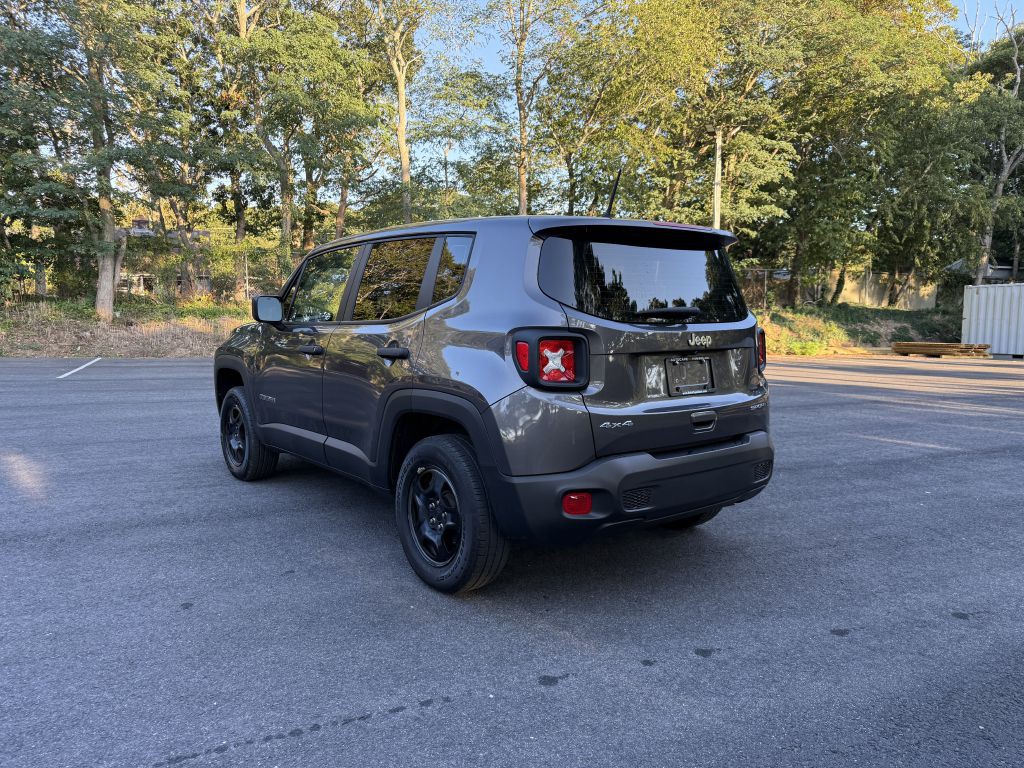 2019 Jeep Renegade Image 8