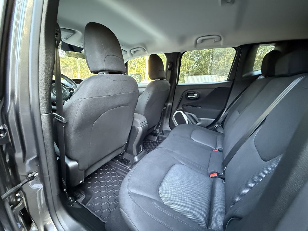 2019 Jeep Renegade Image 13