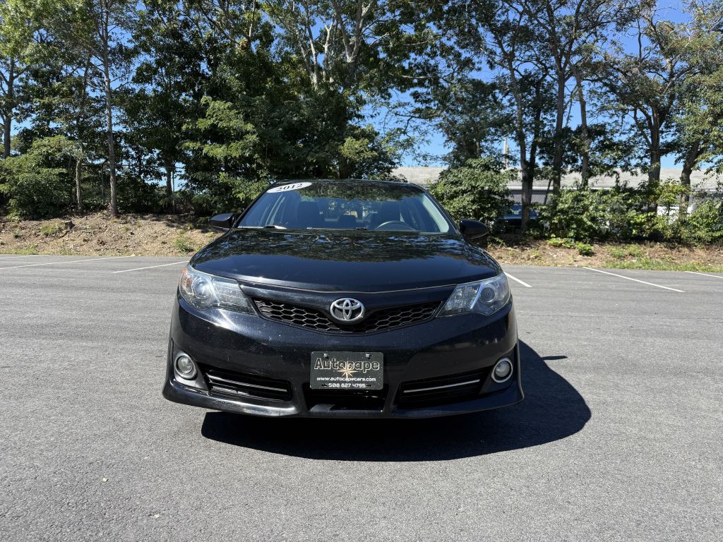 2012 Toyota Camry Image 3