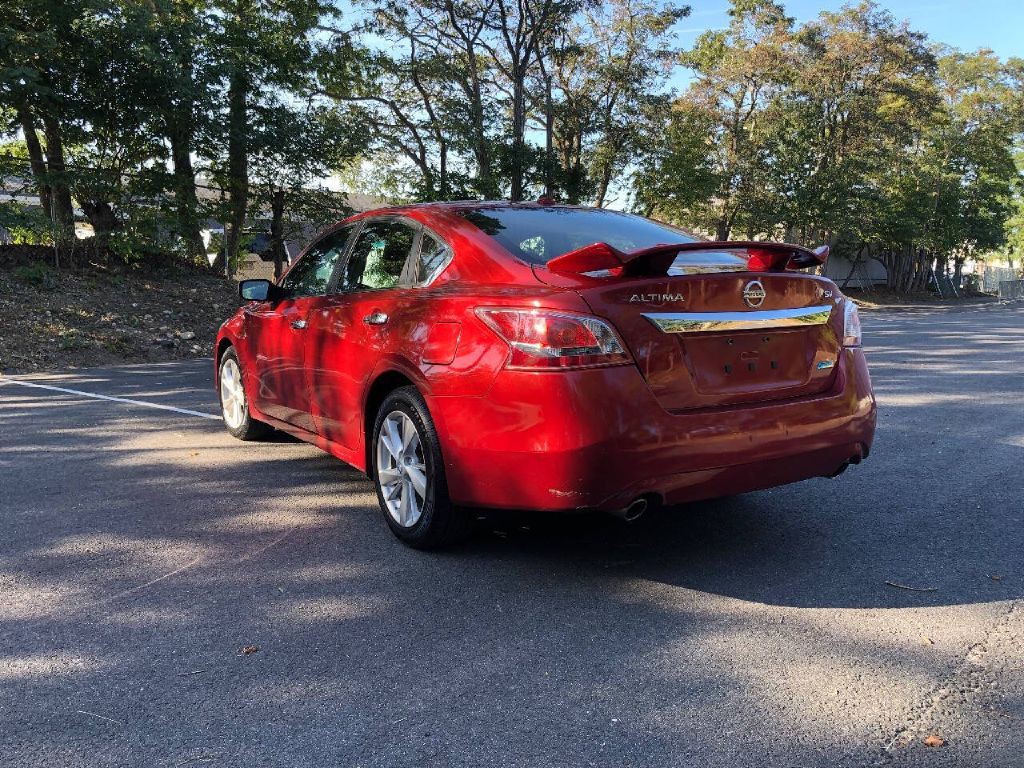 2013 Nissan Altima Image 8