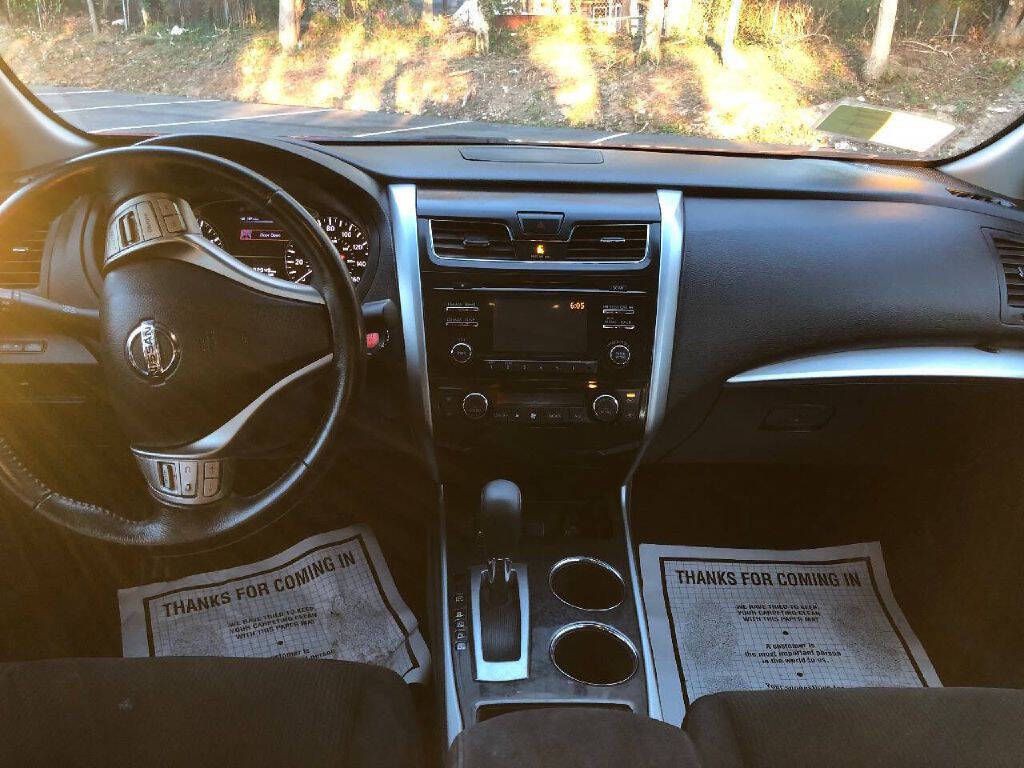2013 Nissan Altima Image 11