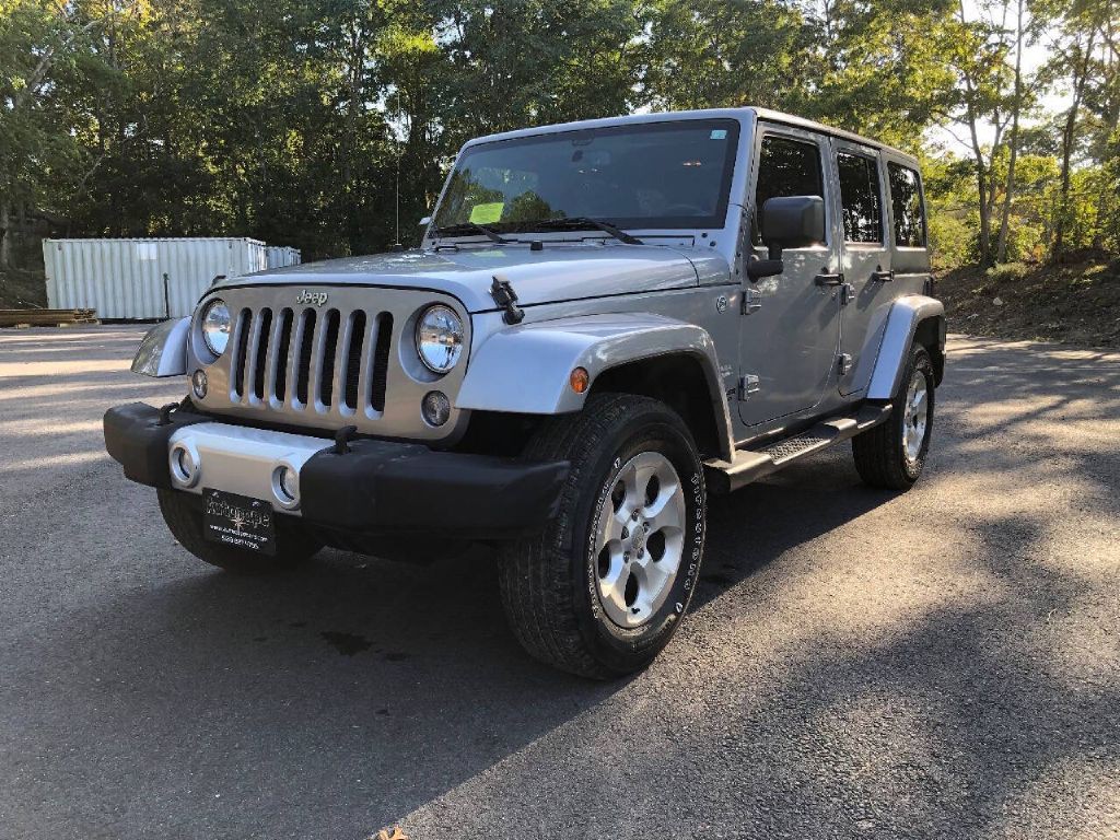 2015 Jeep Wrangler Unlimited Image 2