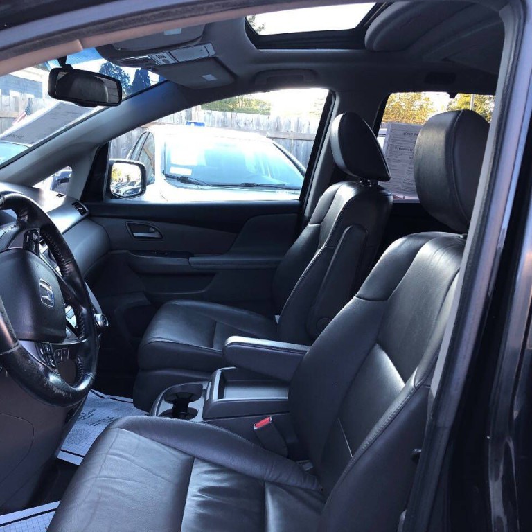 2012 Honda Odyssey Image 10