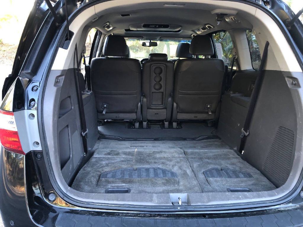 2012 Honda Odyssey Image 17