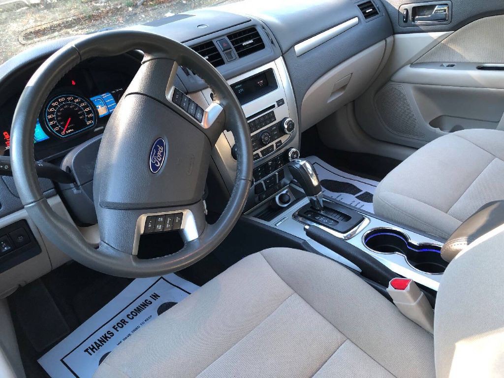2012 Ford Fusion Image 11
