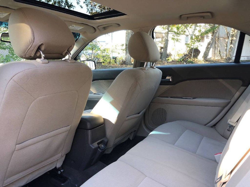 2012 Ford Fusion Image 13