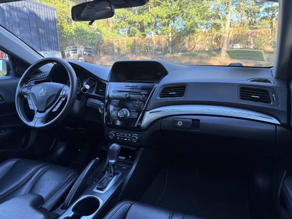 2019 Acura ILX Image 12