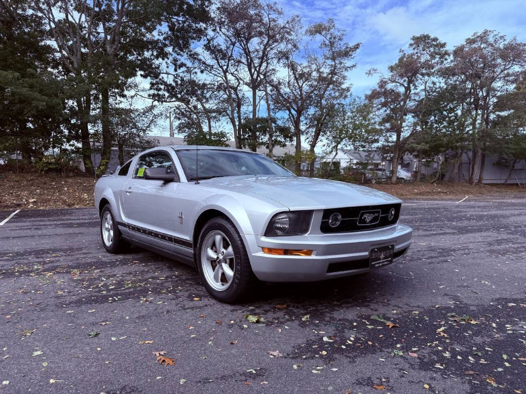 2007 Ford Mustang Image 4