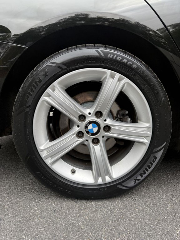 2014 BMW 3 Series Image 16