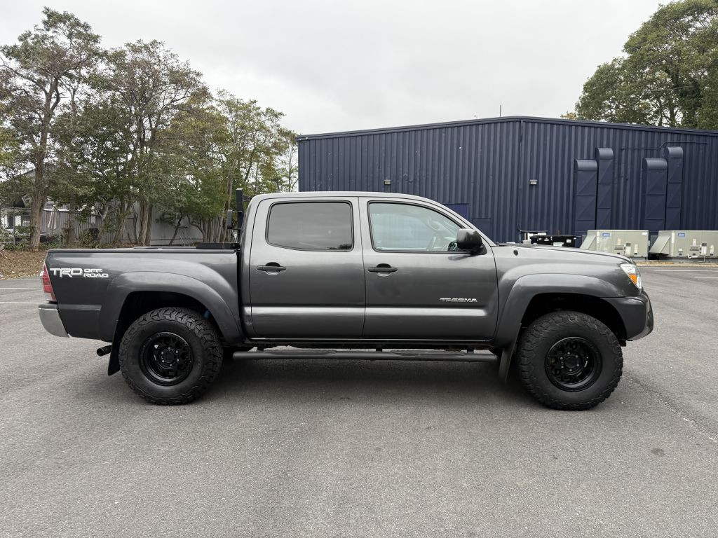 2015 Toyota Tacoma Image 5
