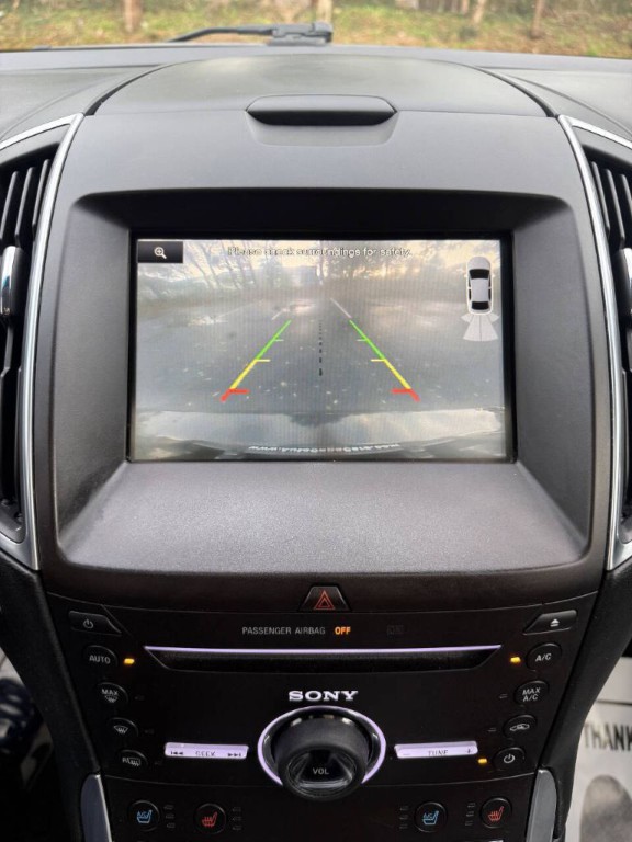 2015 Ford Edge Image 16