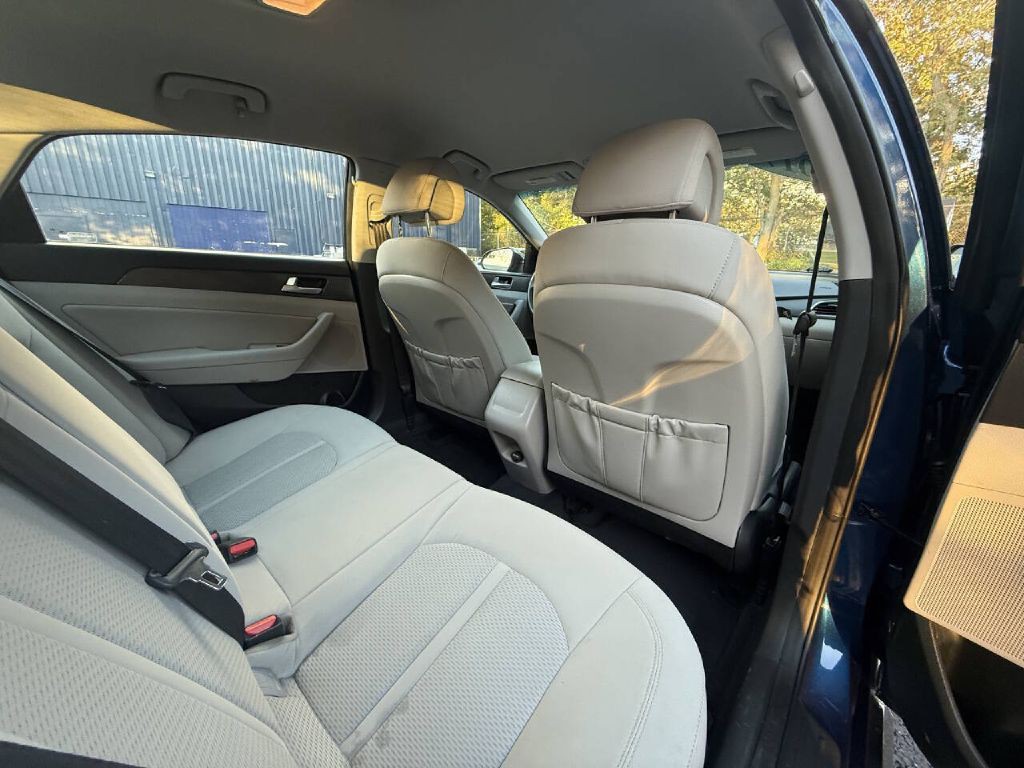 2017 Hyundai Sonata Image 14