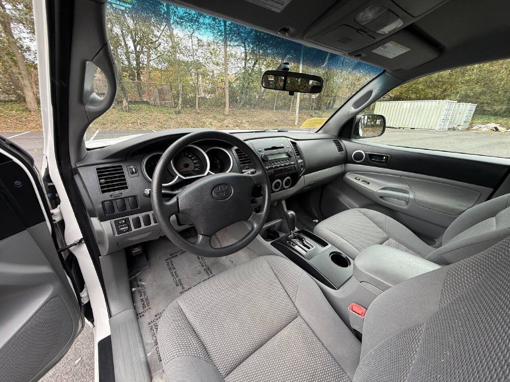 2007 Toyota Tacoma Image 10