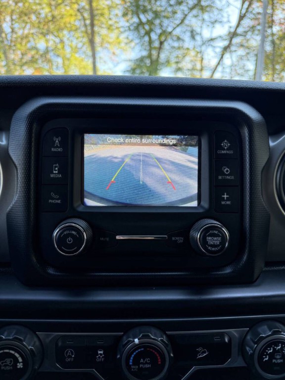 2018 Jeep Wrangler Unlimited Image 15