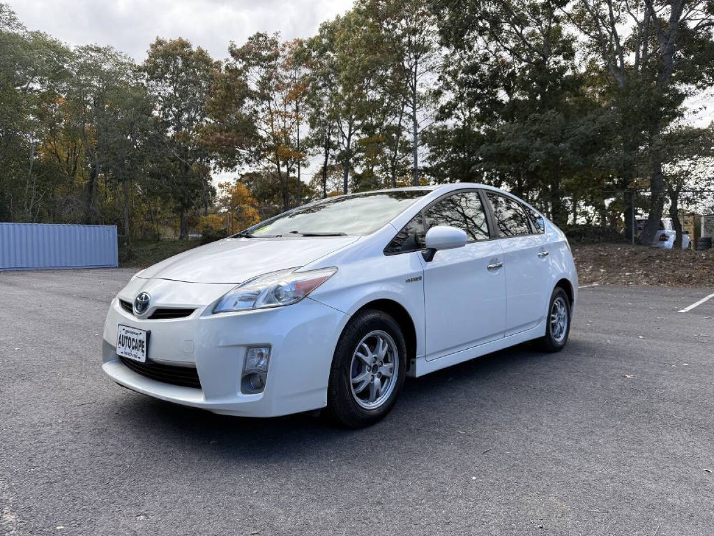 2010 Toyota Prius Image 2