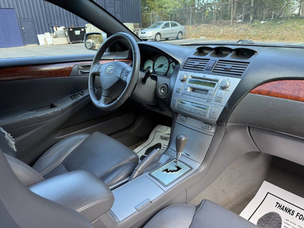 2006 Toyota Camry Image 10