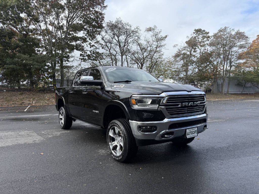2019 RAM 1500 Image 3