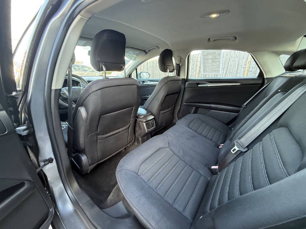 2013 Ford Fusion Image 14