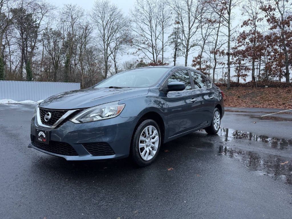 2017 Nissan Sentra Image 2