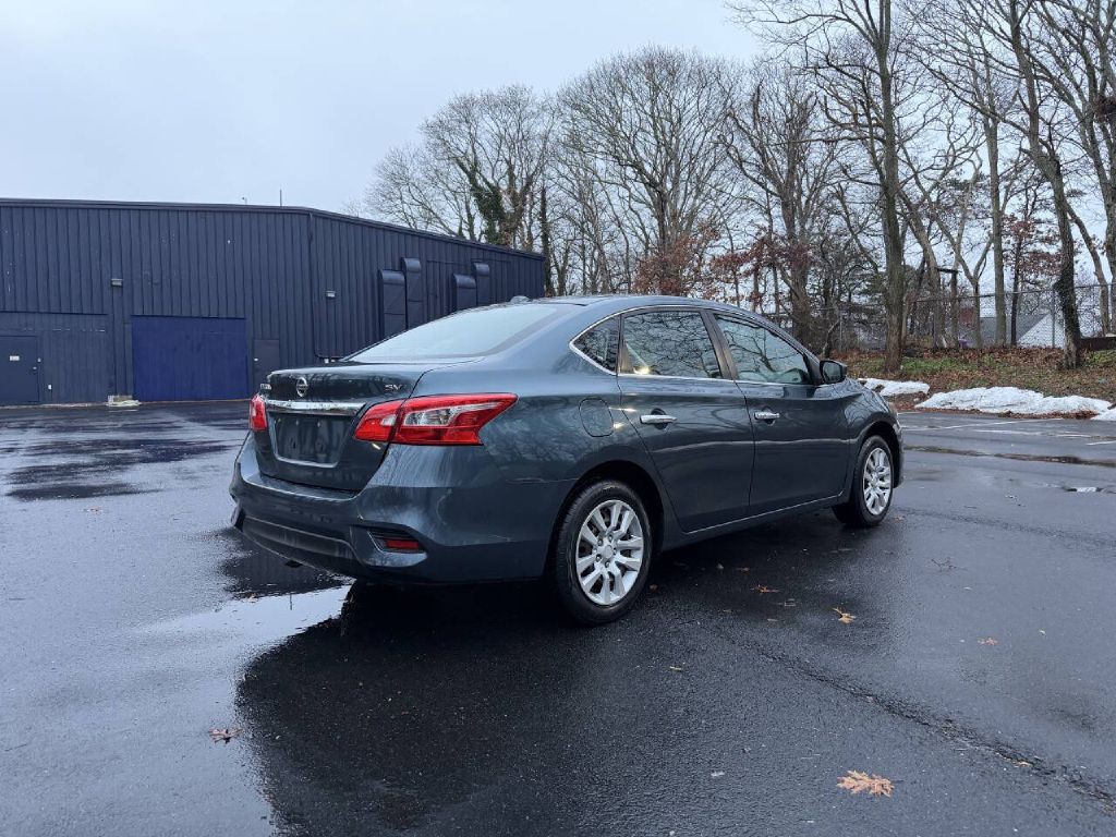 2017 Nissan Sentra Image 6