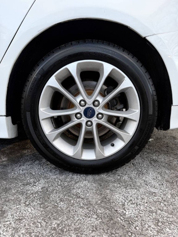 2013 Ford Fusion Image 16