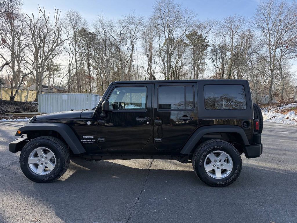 2014 Jeep Wrangler Unlimited Image 9