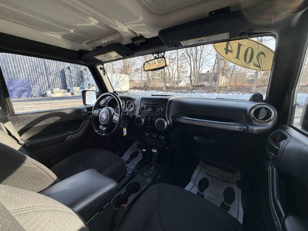 2014 Jeep Wrangler Unlimited Image 12