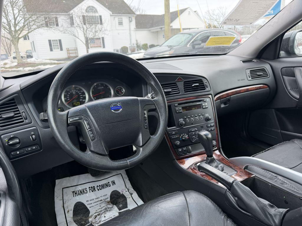 2007 Volvo XC70 Image 10