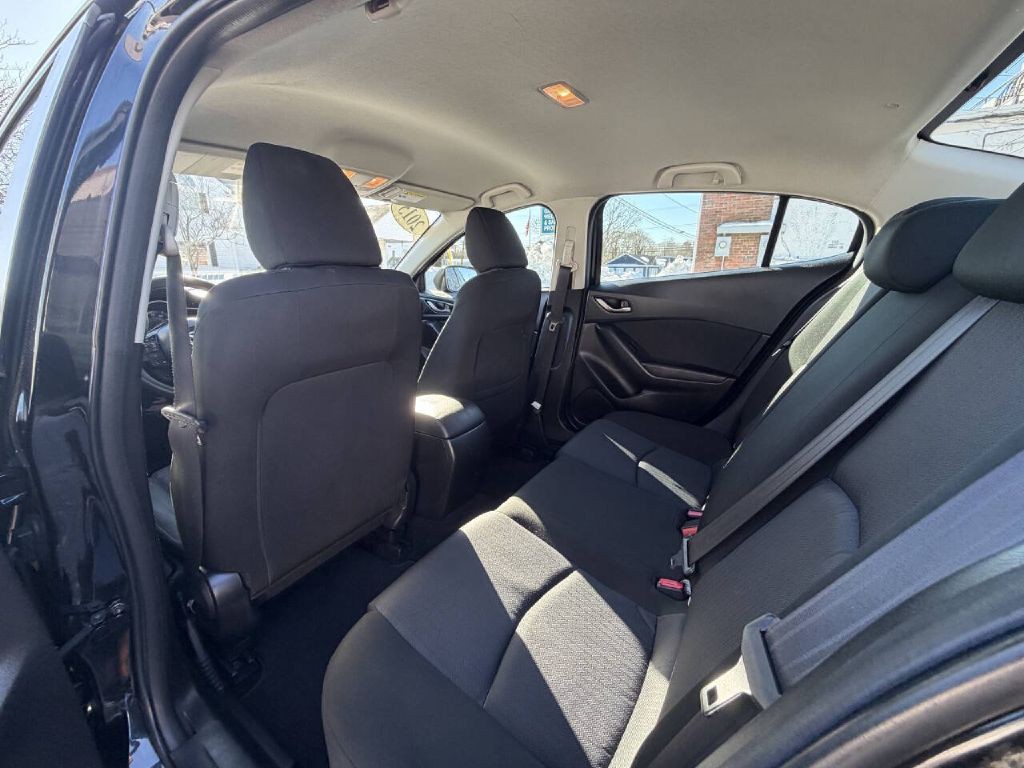 2015 Mazda Mazda3 Image 13