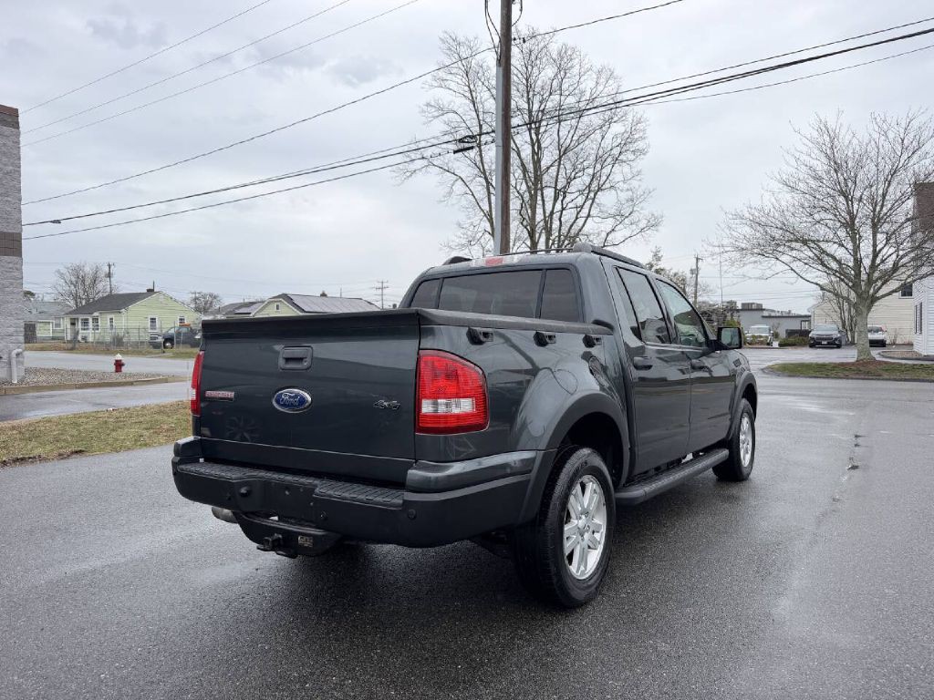 2010 Ford Explorer Image 5