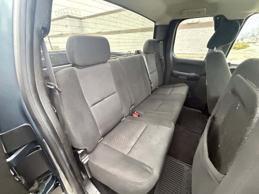 2012 Chevrolet Silverado 1500 Image 13