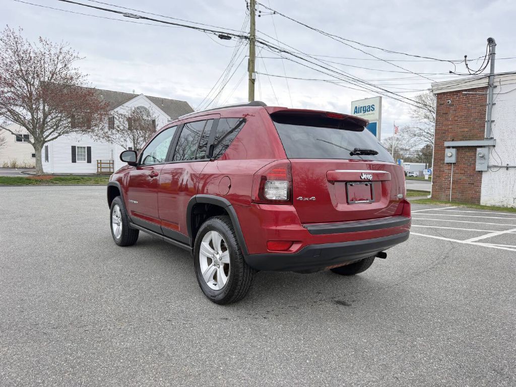 2014 Jeep Compass Image 8