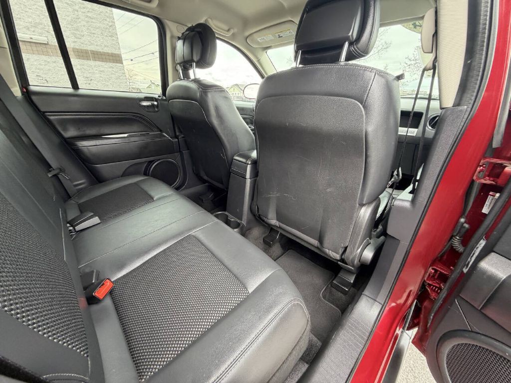 2014 Jeep Compass Image 13