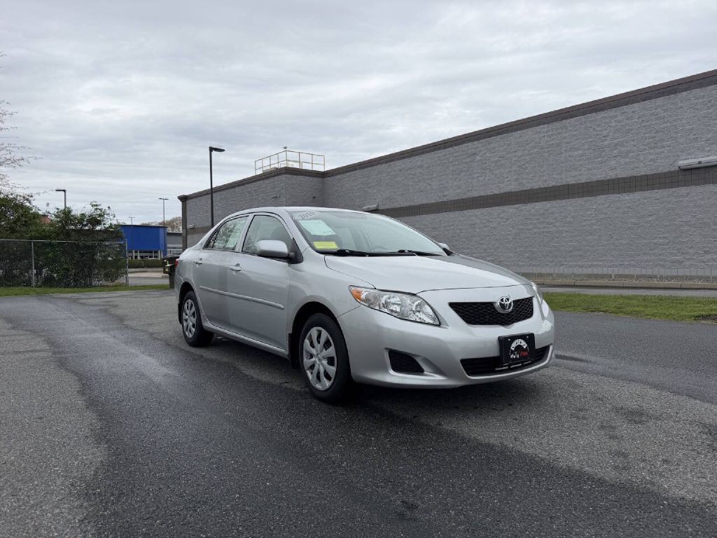 2010 Toyota Corolla Image 4