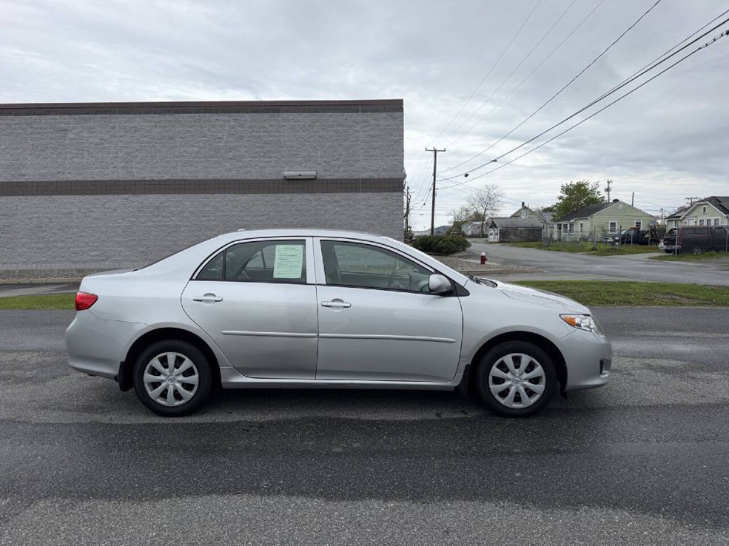 2010 Toyota Corolla Image 5