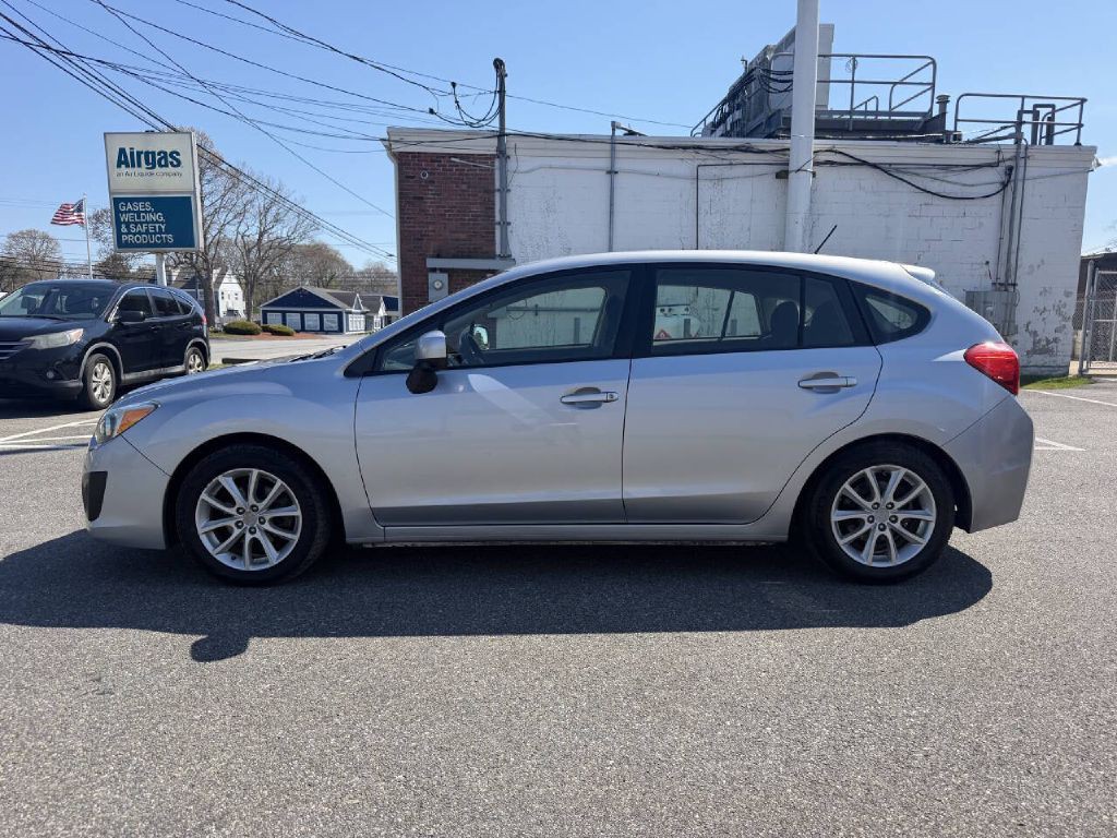 2014 Subaru Impreza Image 9