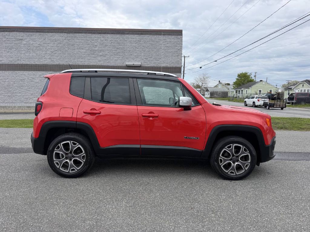 2015 Jeep Renegade Image 5