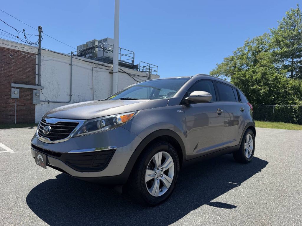 2013 Kia Sportage Image 2